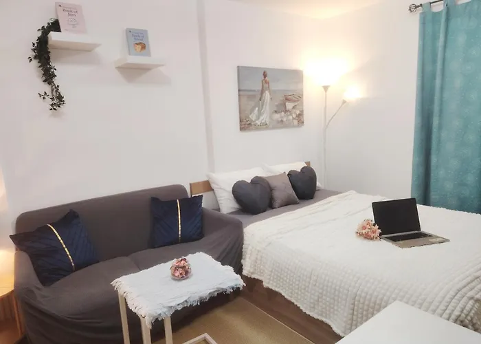 Elio Sukhumvit 64 Bts Punnawithi Apartment