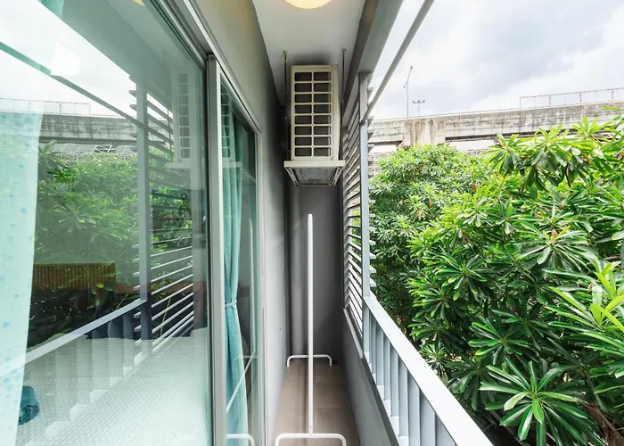 Elio Sukhumvit 64 Bts Punnawithi *